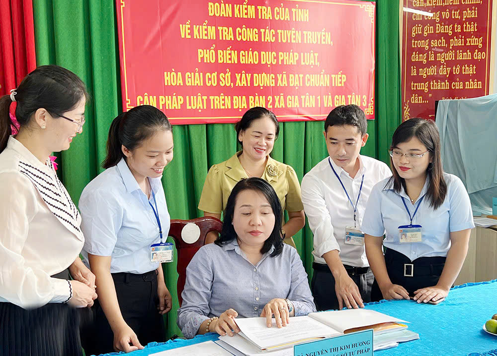 Ngành Tư pháp Đồng Nai góp sức xây dựng nông thôn mới