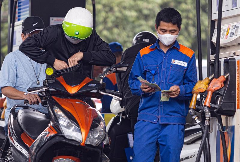 BizNews ngày 26/2/2025: Dự báo giá xăng có thể giảm trong ngày mai