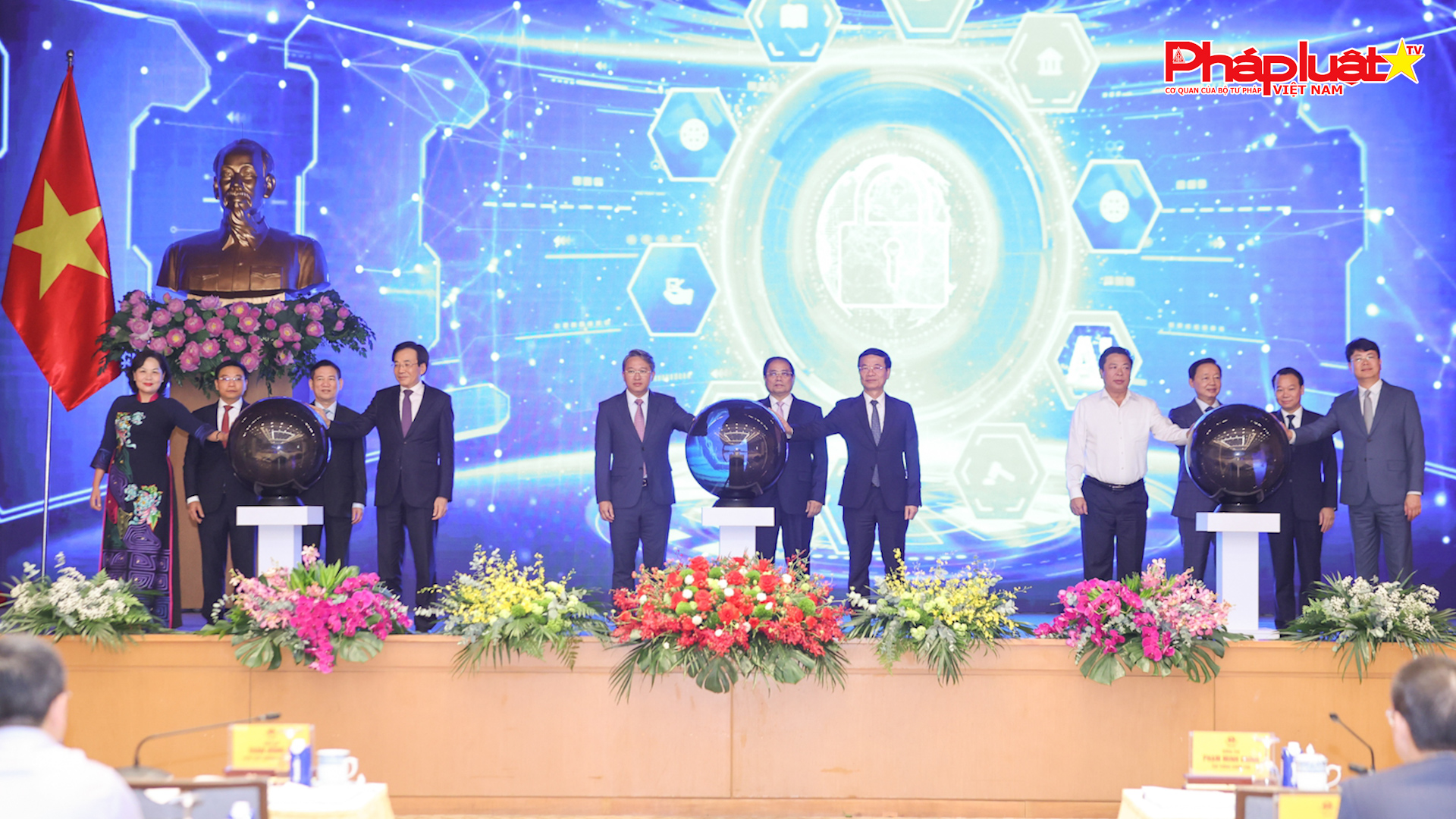 Cổng Pháp luật quốc gia chính thức vận hành: Nền tảng số phục vụ người dân, doanh nghiệp

