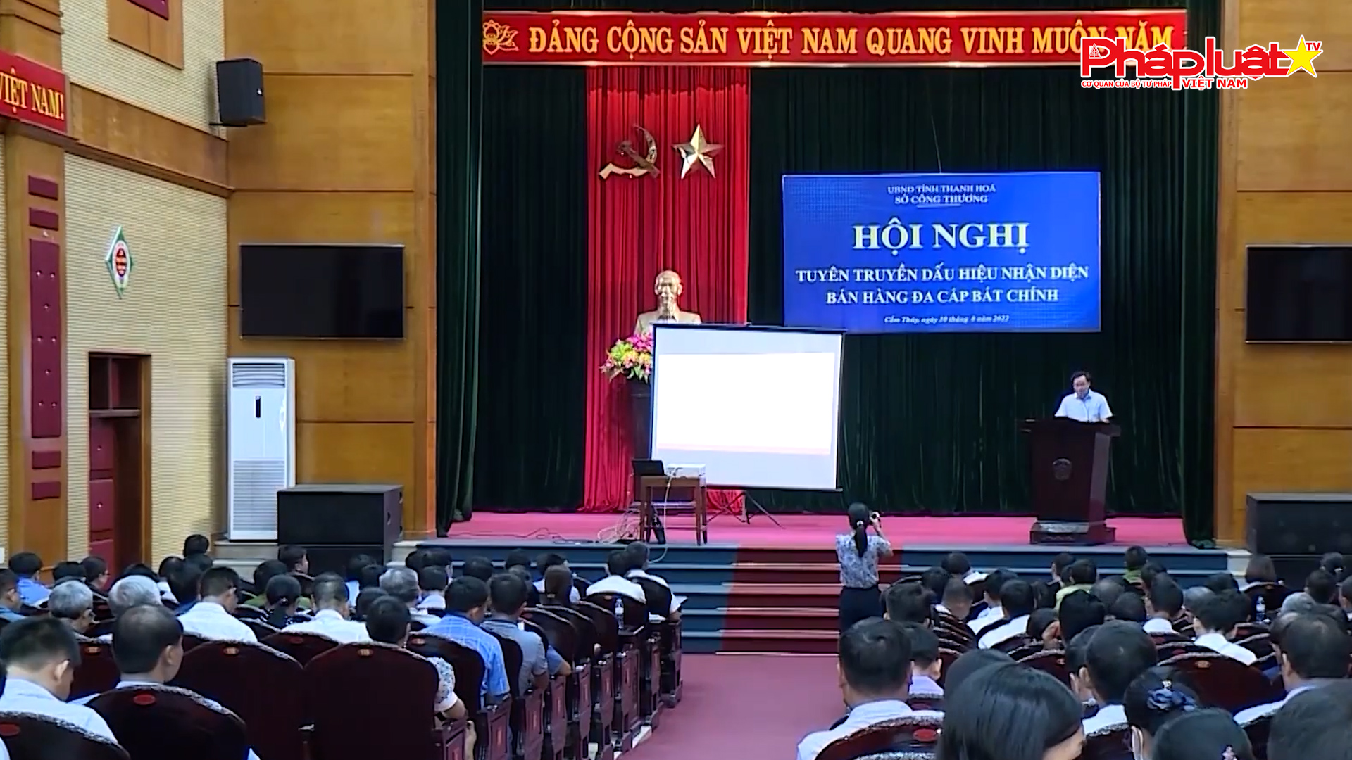 Bản tin Truyền thông Chính sách (ngày 11/6/2025): Bộ Công Thương đề xuất đơn giản hóa 11 thủ tục hành chính trong bán hàng đa cấp

