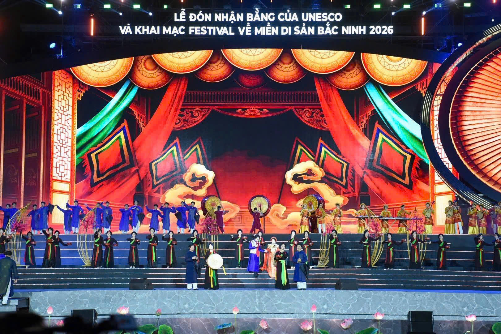 Bắc Ninh đón nhận vinh danh của UNESCO cho nghề làm tranh dân gian Đông Hồ
