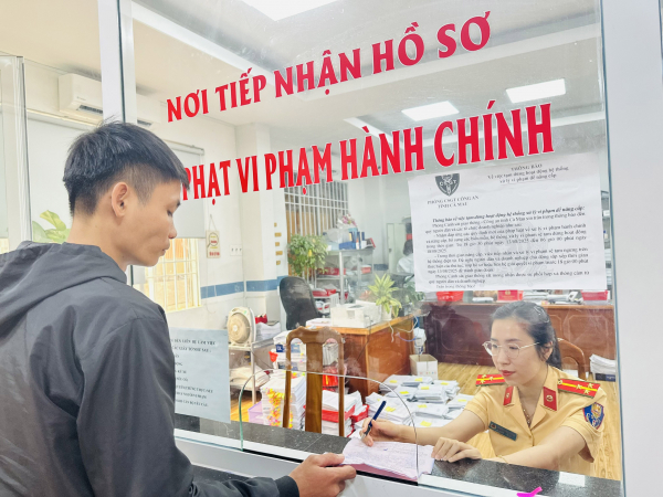 Bản tin An toàn giao thông số 334: Cà Mau phát hiện gần 2.000 trường hợp vi phạm giao thông qua camera AI