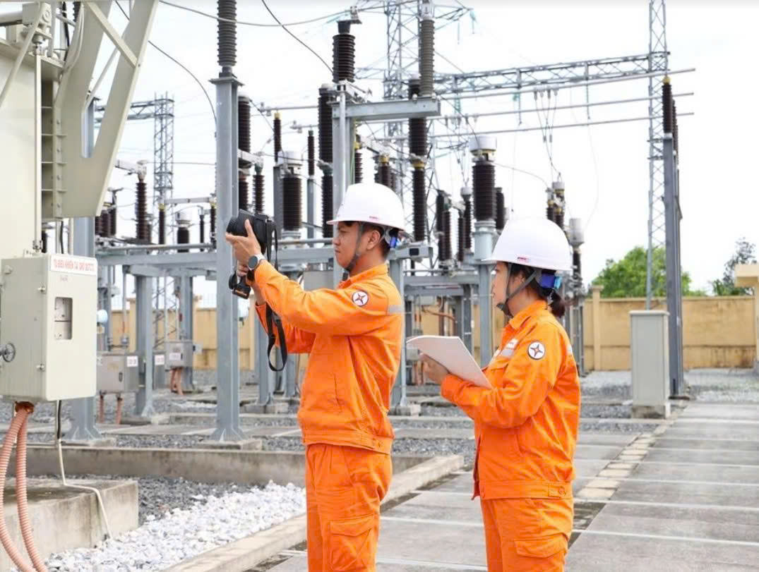 Bản tin Truyền thông Chính sách ngày 16/4/2026: Phạt tối đa 200 triệu đồng đối với vi phạm điện lực từ 25/5