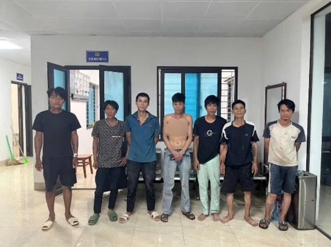 Điểm tin trưa 1/6: Hé lộ đường dây trả công bằng heroin tại công trường xây dựng