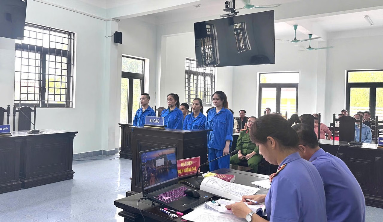 Điểm tin sáng 11/6: Tiếp tay cho đường dây lừa đảo, rửa tiền 4 đối tượng lĩnh án